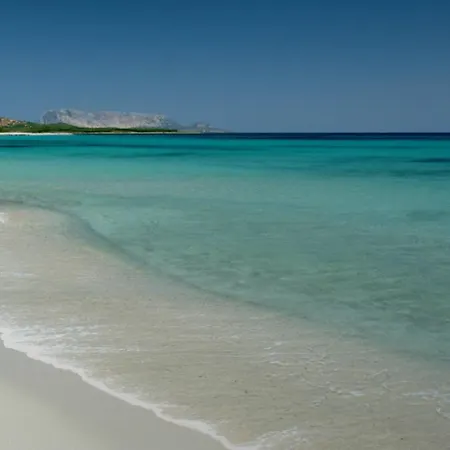 Budoni Beach Apartments شقة *